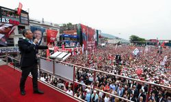 Özgür Özel Bursa'da