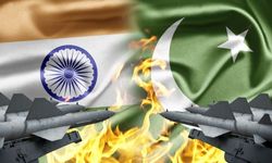 Pakistan Savunma Bakanı bizzat açıkladı: Nükleer savaş her an başlayabilir