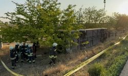 Konya'da yolcu otobüsü devrildi: 1 ölü, 26 yaralı