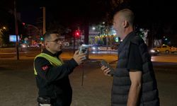 Bursa'da uygulamayı görünce kaldırıma çıktı, yine kaçamadı