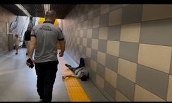 Bursa'da metro istasyonunda sızıp kaldı