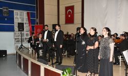 Balıkesirli öğretmenlerin kurduğu Maarif Orkestrası’ndan muhteşem konser
