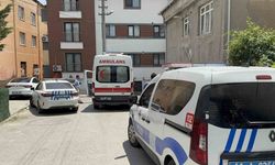 Bıçaklı kavgada 2 kardeş ve polis memuru yaraladı