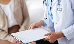 Eski başkandan doktorlara sert tepki
