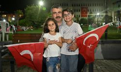Bursa Yıldırım al bayraklarla donatıldı
