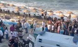 Denizde can pazarı: Çocuk son anda kurtarıldı