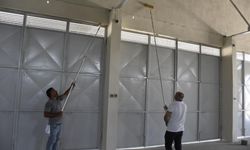 Belediye ekipleri, boya-badana ve tadilat hizmetiyle yüzleri güldürdü