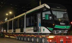 Kocaeli’de 8. tramvay da raylarla buluştu