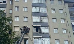 Ümraniye’de 10 katlı binada yangın: 4 kişi mahsur kaldı