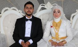 Aşiret düğününde damada 7 buçuk milyon, geline 1 buçuk kilo altın takıldı