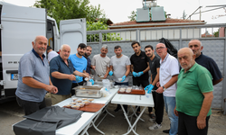 İnegöl'de Hayriyeliler aşure ikramında buluştu