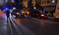 İnegöl'de kazada ortalık savaş alanına döndü