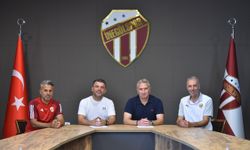 İNEGÖLSPOR’DA ALTYAPI TOPLANTISI