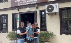 Bursa'da cadde üzerindeki hırsızlık kamerada