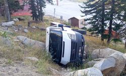 Uludağ'da kontrolü kaybetti, ormana yuvarlandı