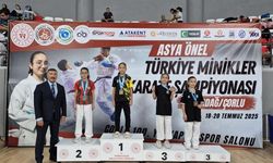 Bilecikli sporcu Türkiye Minikler Karate Şampiyonası’nda büyük başarı elde etti