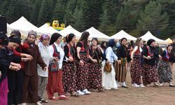 Binlerce vatandaş 3 günlük şenlikte horon teperek doyasıya eğlendi