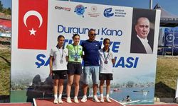 Bursa Büyükşehir Belediyesporlu kanocular madalyaları topladı