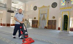 Esenyurt Belediyesi’nden camilere temizlik desteği