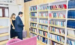 Kaymakam Evlice, Havran Millet Kütüphanesi’ni ziyaret etti