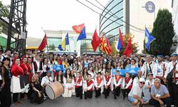 Osmangazi’de Uluslararası Balkan Festivali renkli görüntülerle start aldı