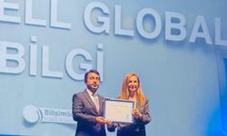 Turkcell Global Bilgi’ye Bilişim 500 araştırmasında, Türkiye merkezli üretici/çağrı merkezi kategorisinde birincilik ödülü