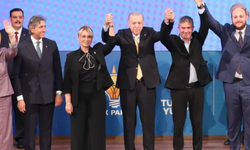 CHP'den AK Parti'ye geçti, ilk icraatı bu oldu: Makam odasındaki dikkat çeken detay...