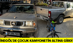 İnegöl'de çocuk kamyonetin altına girdi
