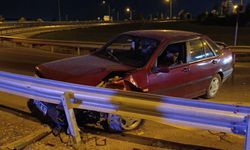 Alkollü sürücü bariyerlere çarptı Trafik ekiplerine zor anlar yaşattı