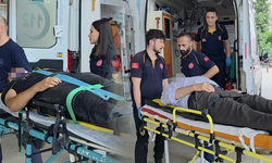 İnegöl'de caddede çarpıştılar; 2 yaralı