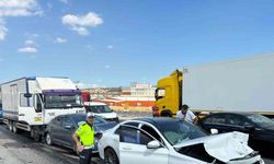 Balıkesir’de 4 araç zincirleme trafik kazası yaptı