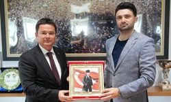 Erkan Aydın’dan Bursaspor’a moral ziyareti