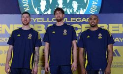 Fenerbahçe Erkek Basketbol Takımı oyuncuları, basın mensuplarıyla bir araya geldi