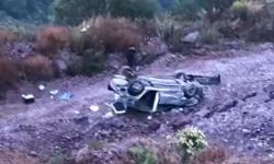 Kontrolden çıkan otomobil şarampole yuvarlandı