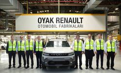 OYAK Genel Müdürü Murat Yalçıntaş, Renault’nun Bursa üssünde üretim hattını inceledi