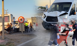 İnegöl'de servis araçları çarpıştı; 4 yaralı
