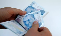 Milyonlar maaş düzenlemesi bekliyordu, uzman isim açıkladı!