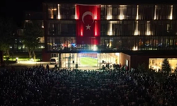 İnegöl’de Dev Ekranda Milli Maç Heyecanı