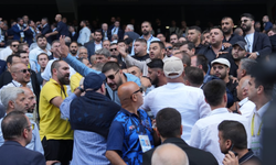 Fenerbahçe kongresinde gerginlik!