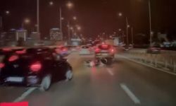 Bursa'da otomobilin çarptığı motosikletli savruldu