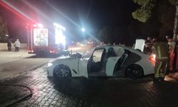 Mudanya Devlet Hastanesi otoparkında araç yangını