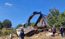 Çanakkale’de 16 kaçak yapı yıkıldı