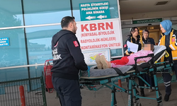 İnegöl'de çocuk dehşeti yaşadı! Yüzlerce kilo ağırlığındaki kapının altında kaldı