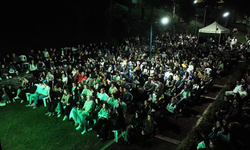 Bursa'da açık havada sinema keyfi