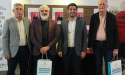 Metin Celâl, şiirin estetik değerini vurguladı