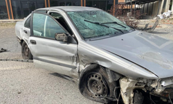 Mudanya'da hurdaya dönen otomobilden yaralı kurtuldu