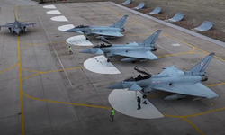 20 adet Eurofighter ve uçaklara ait görev ekipmanları için 5,4 milyar İngiliz Sterlini ödenecek