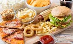 Cilt sağlığı için fast food tüketimine dikkat!