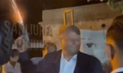 Belediye başkanı düğünde havaya ateş açtı