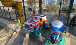 Parkta Korku Dolu Anlar: 4 Çocuğu Elektrik Çarptı